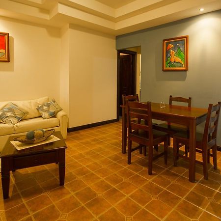 Apartotel Don Luis San Antonio De Belen Extérieur photo